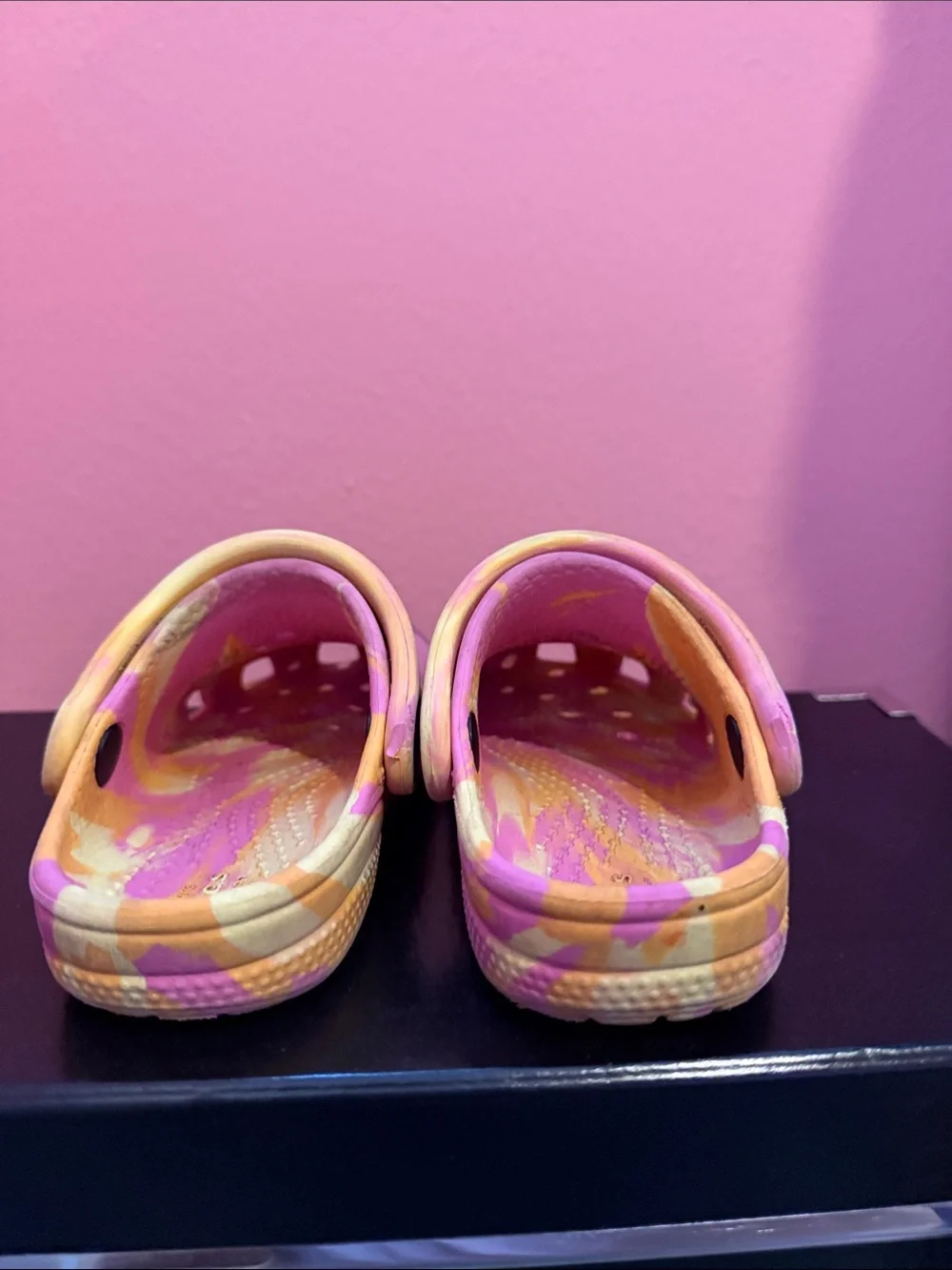 Crocs Kids Pink and Yellow Tie-Dye Clog Shoes toddler 7